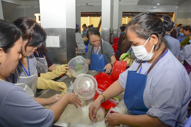 Dharma talk How To Practice Correctly - The 96th Seven-Day Retreat